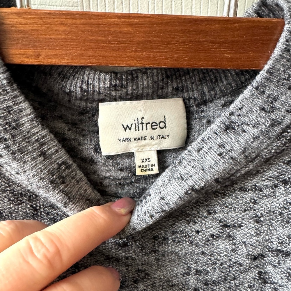 ARITZIA WILFRED Italian Yarn Gray Crew Neck Sweater Soft Knit (XXS) - Picture 4 of 4